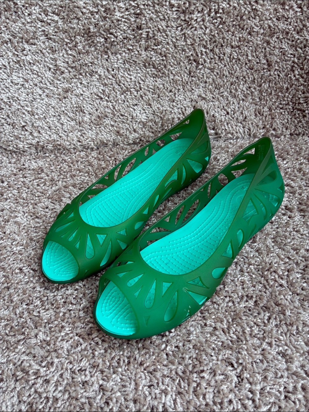 Crocs Women’s Adrina Green Peep-Toe Jelly Flats size 8